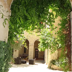 Le Cloitre Des Dominicains 2*, Buis-les-Baronnies France